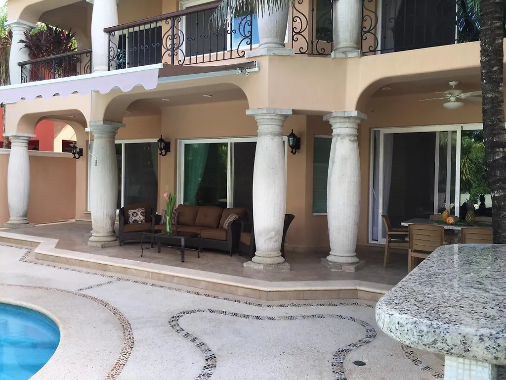 Villa Casa Sarita Puerto Aventuras Messico